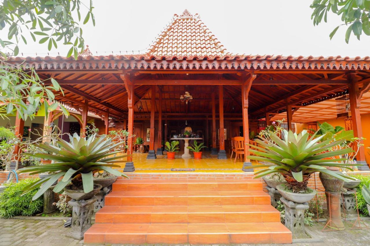 Griya 90Tr Syariah Hotel Ngaglik Luaran gambar